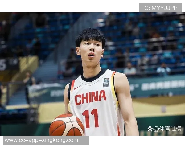 媒体人建议开拓者将杨瀚森下放G联盟以寻求更稳定的成长机会